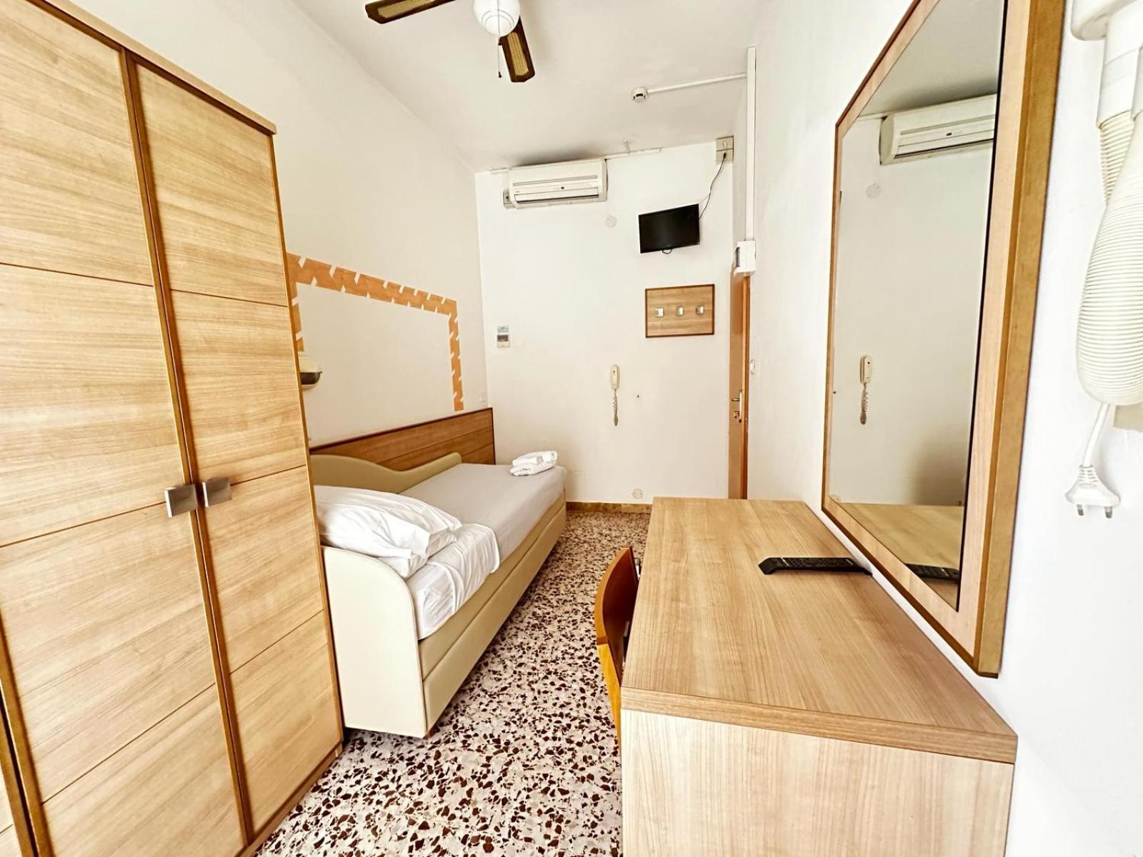 Hotel Ravello Adults Only 리미니 외부 사진
