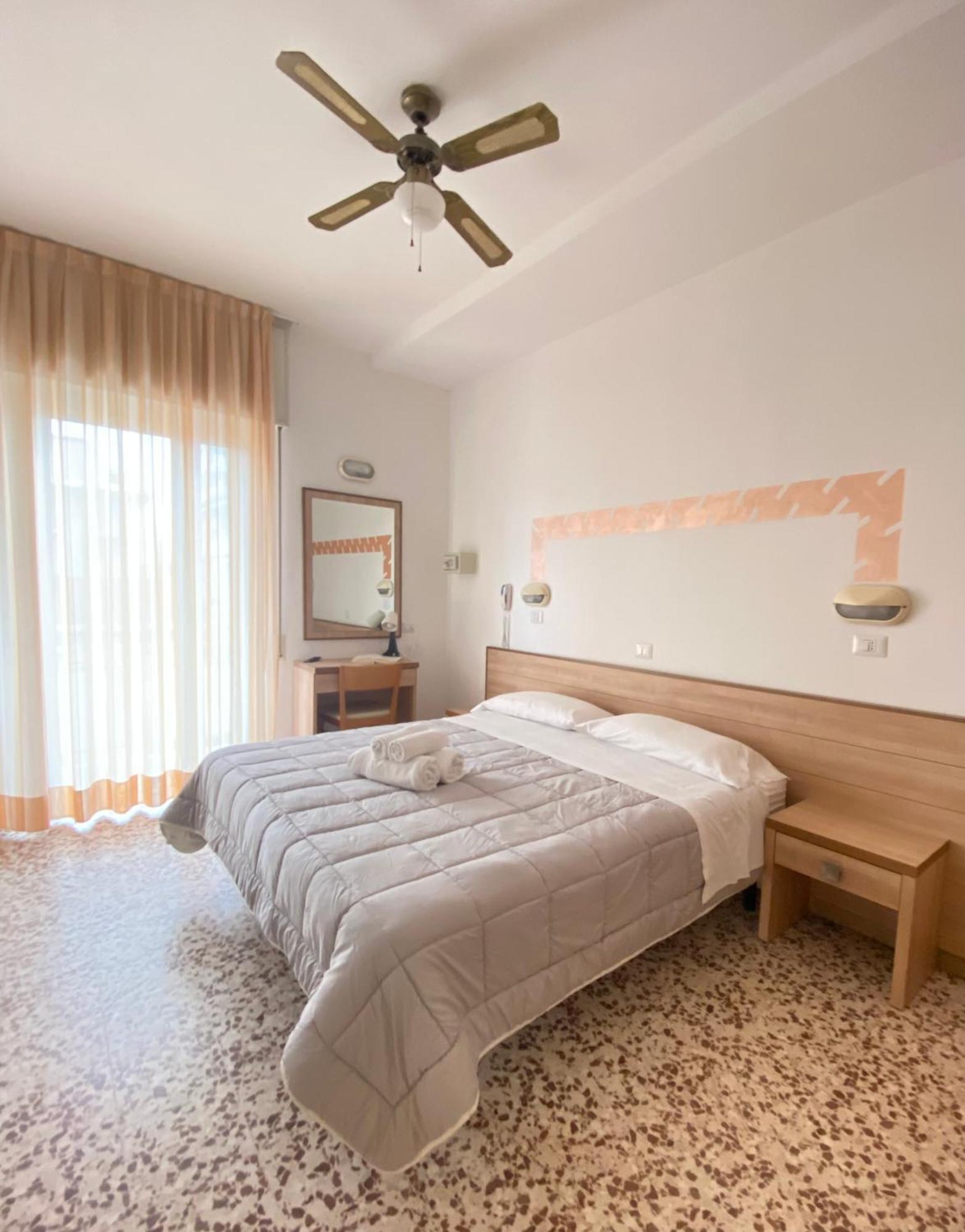 Hotel Ravello Adults Only 리미니 외부 사진