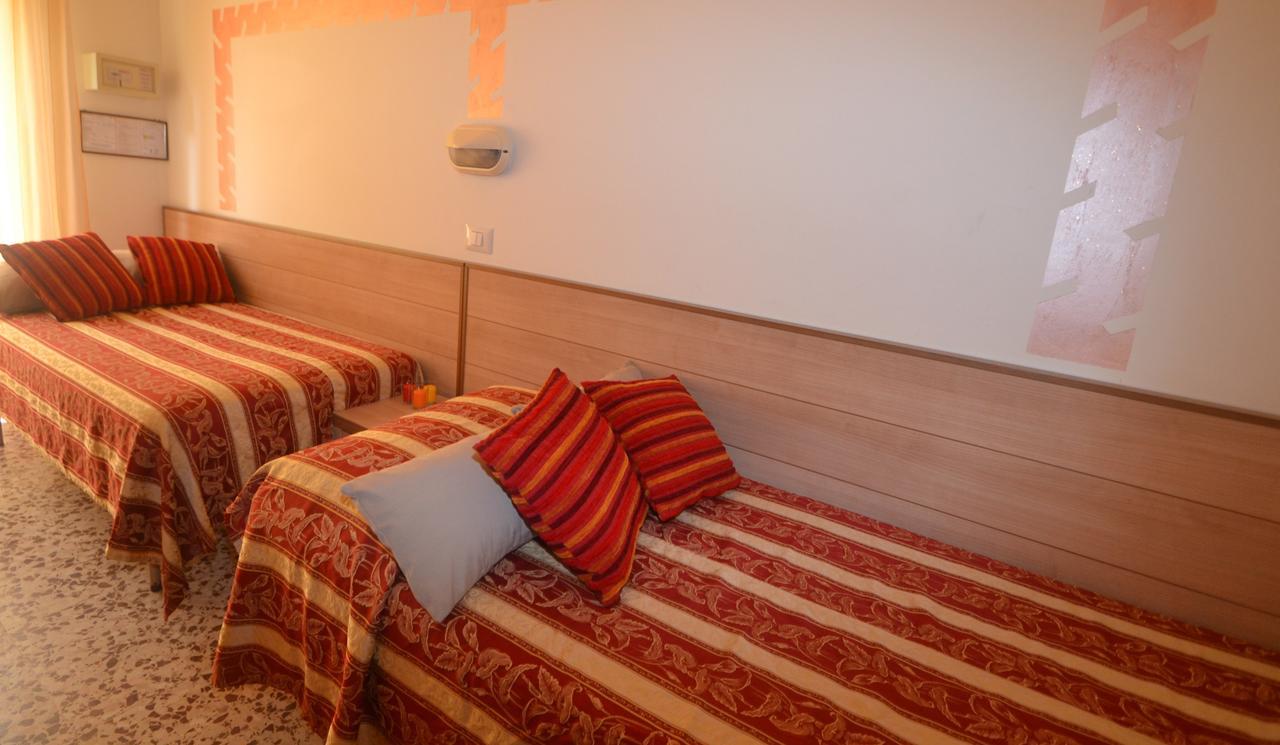 Hotel Ravello Adults Only 리미니 외부 사진